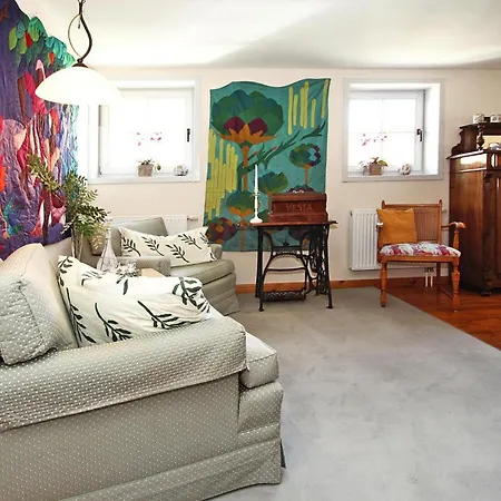 Rosenhof, Semesterbostad Lenzen